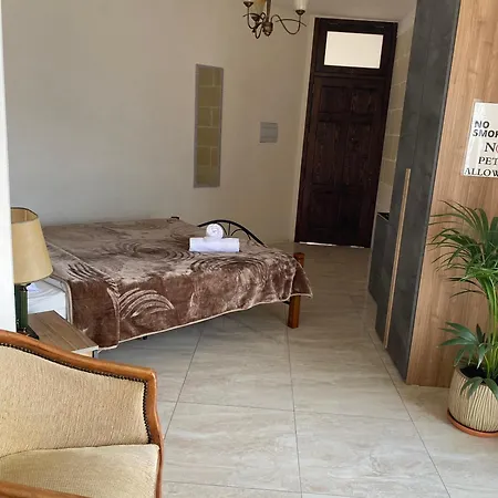 St Therese Виктория