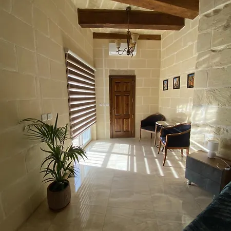 St Therese بيت ضيافة *